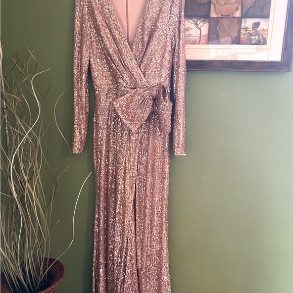 Eliza J - Picture 4 of 4